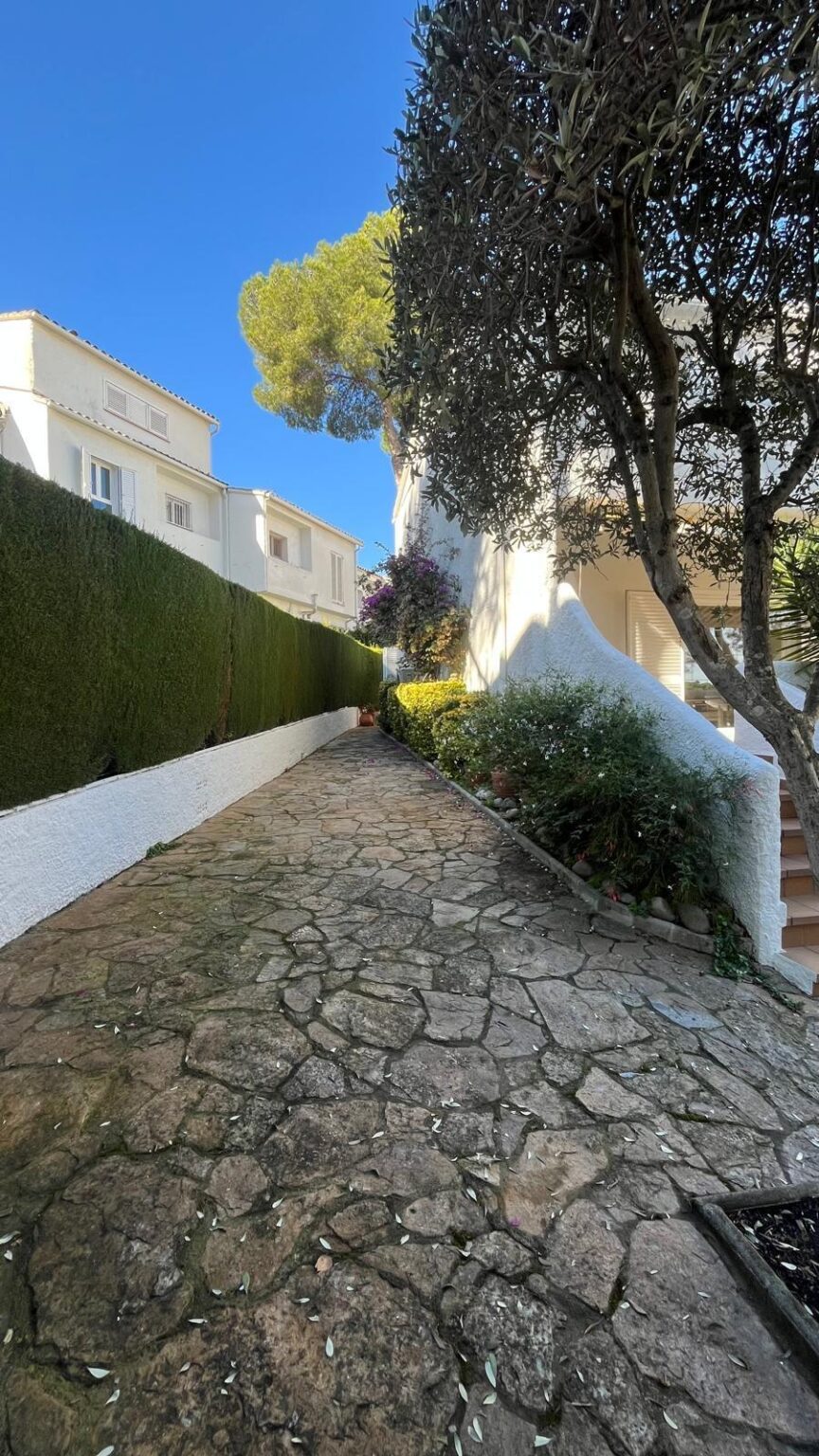 PHOTO-2025-11-17-10-31-44 (4)