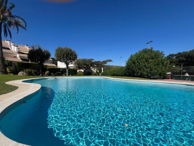 PHOTO-2025-10-08-18-25-14_25