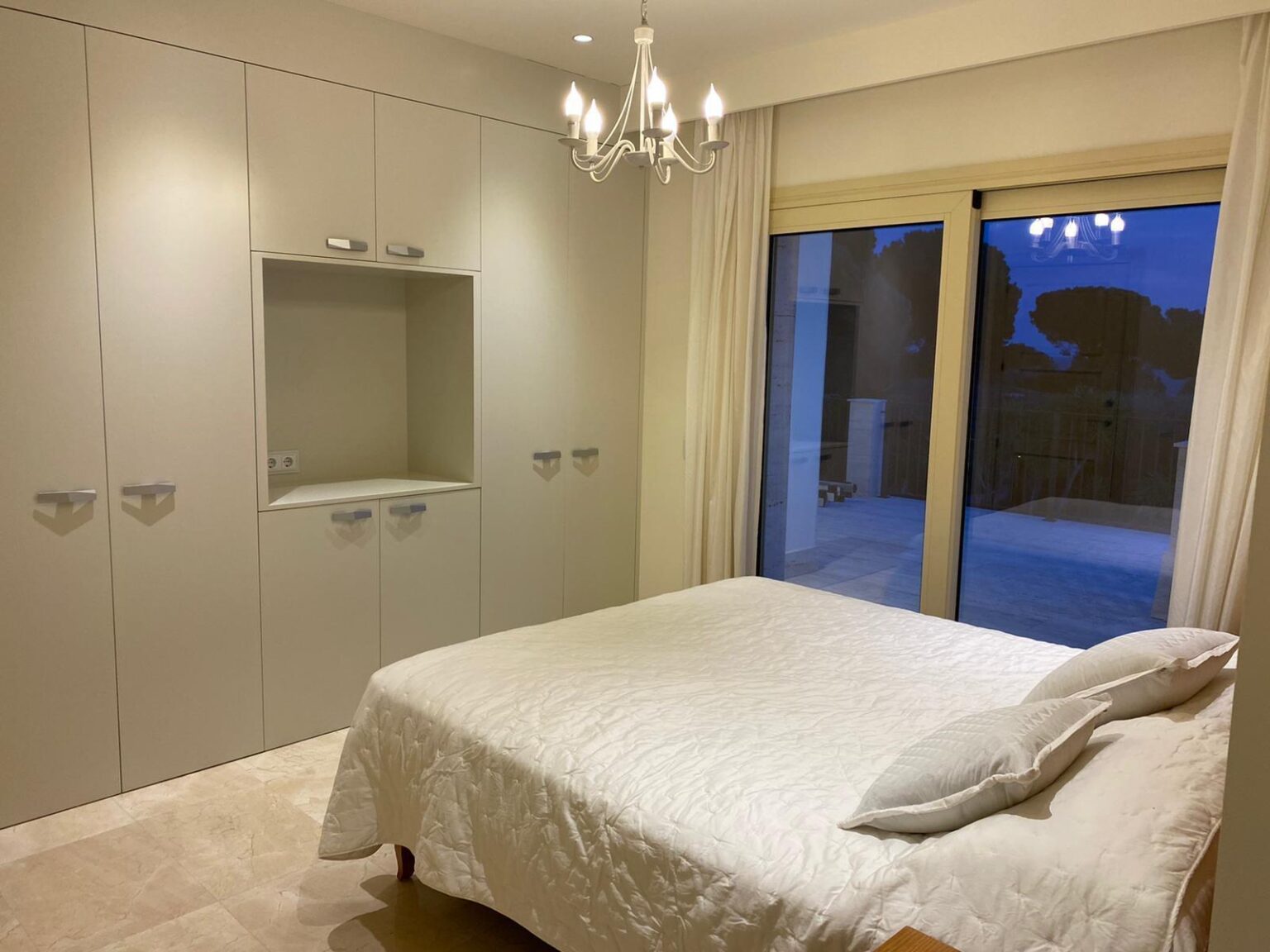 65fc8f8a-2d16-44f5-a4cb-7bdae9d0a0ae