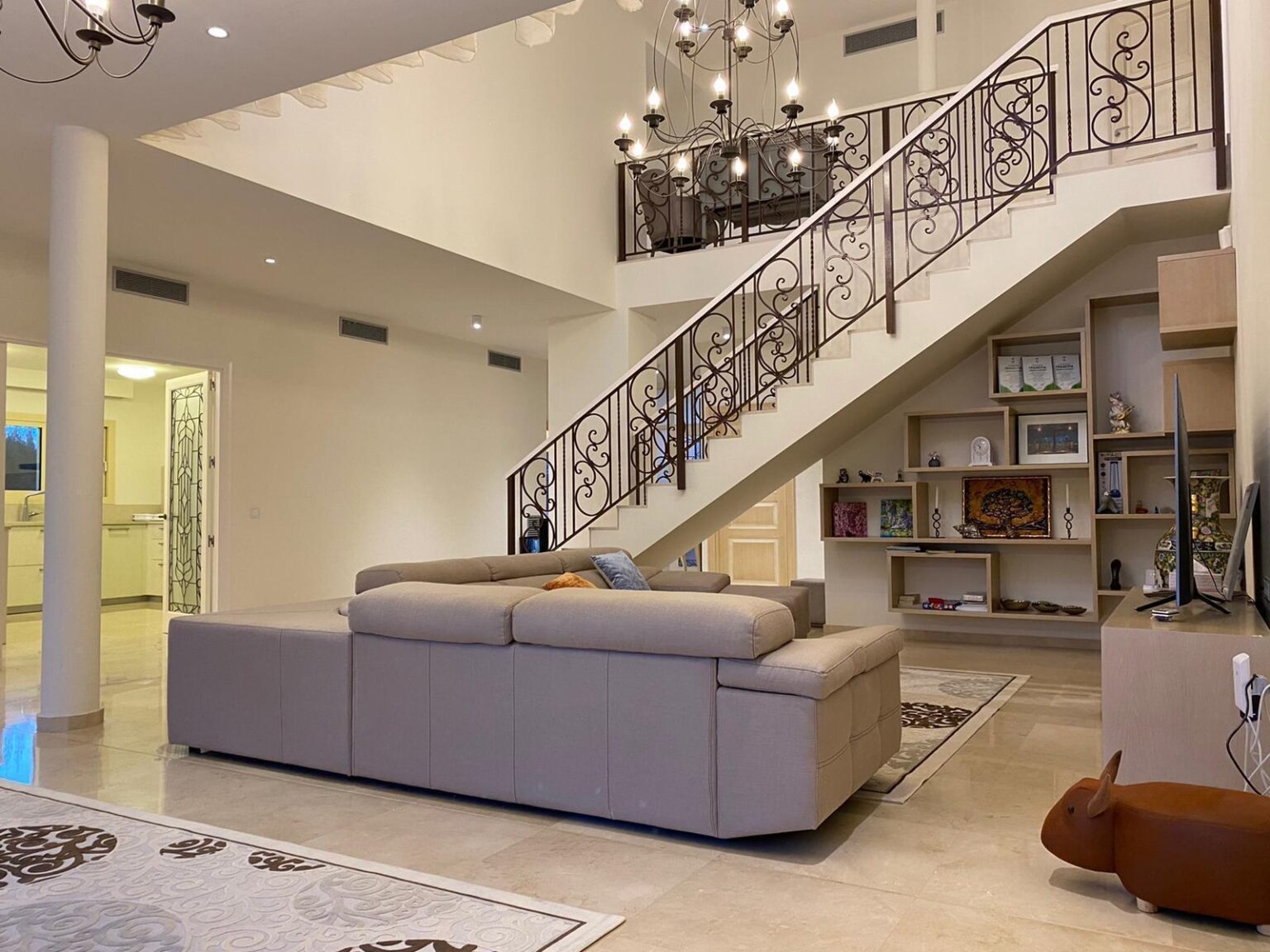 c50ea3c2-b7ad-4d0d-a8b2-3c225fcacb95